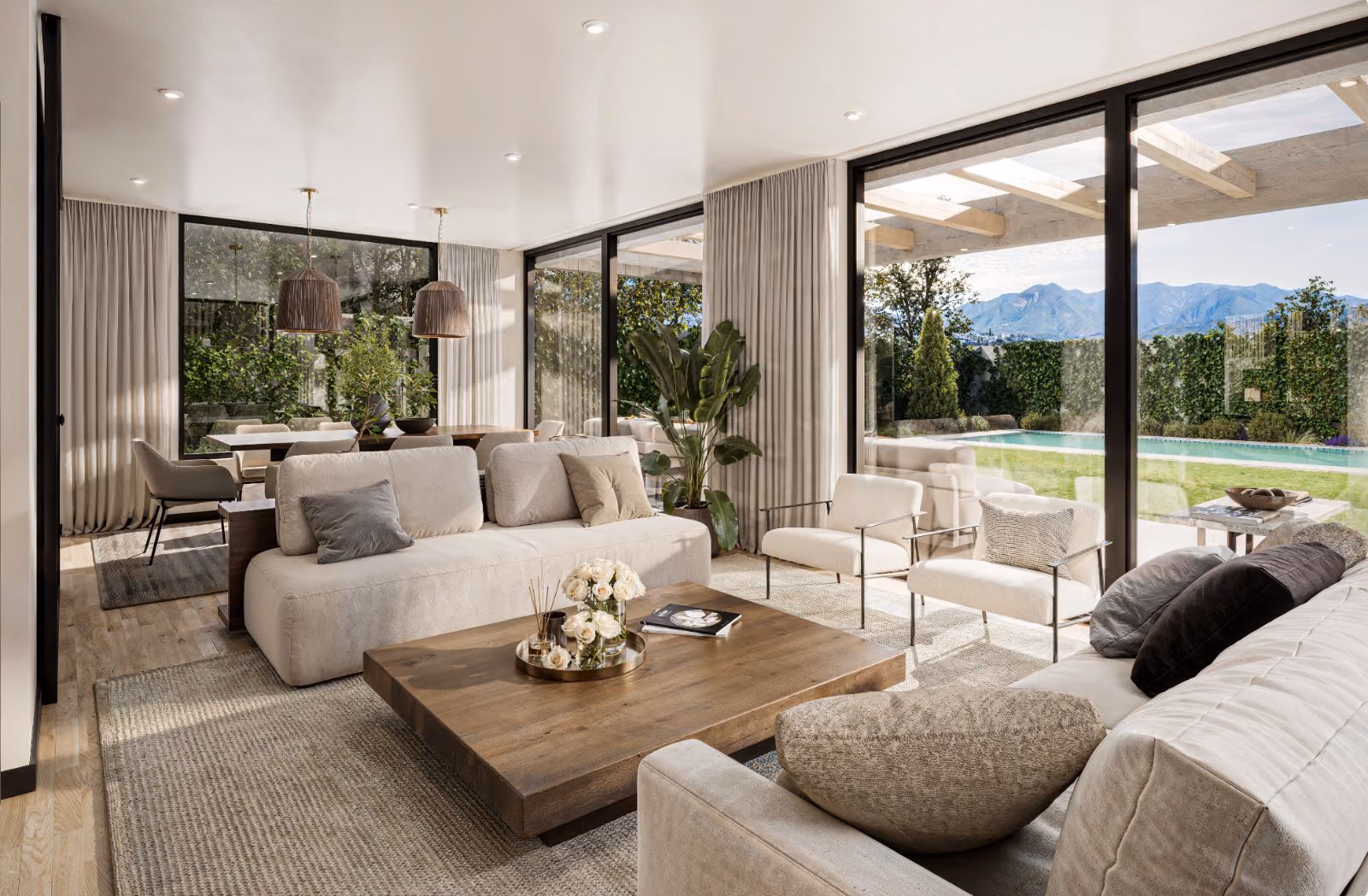 Living con vista al jardín